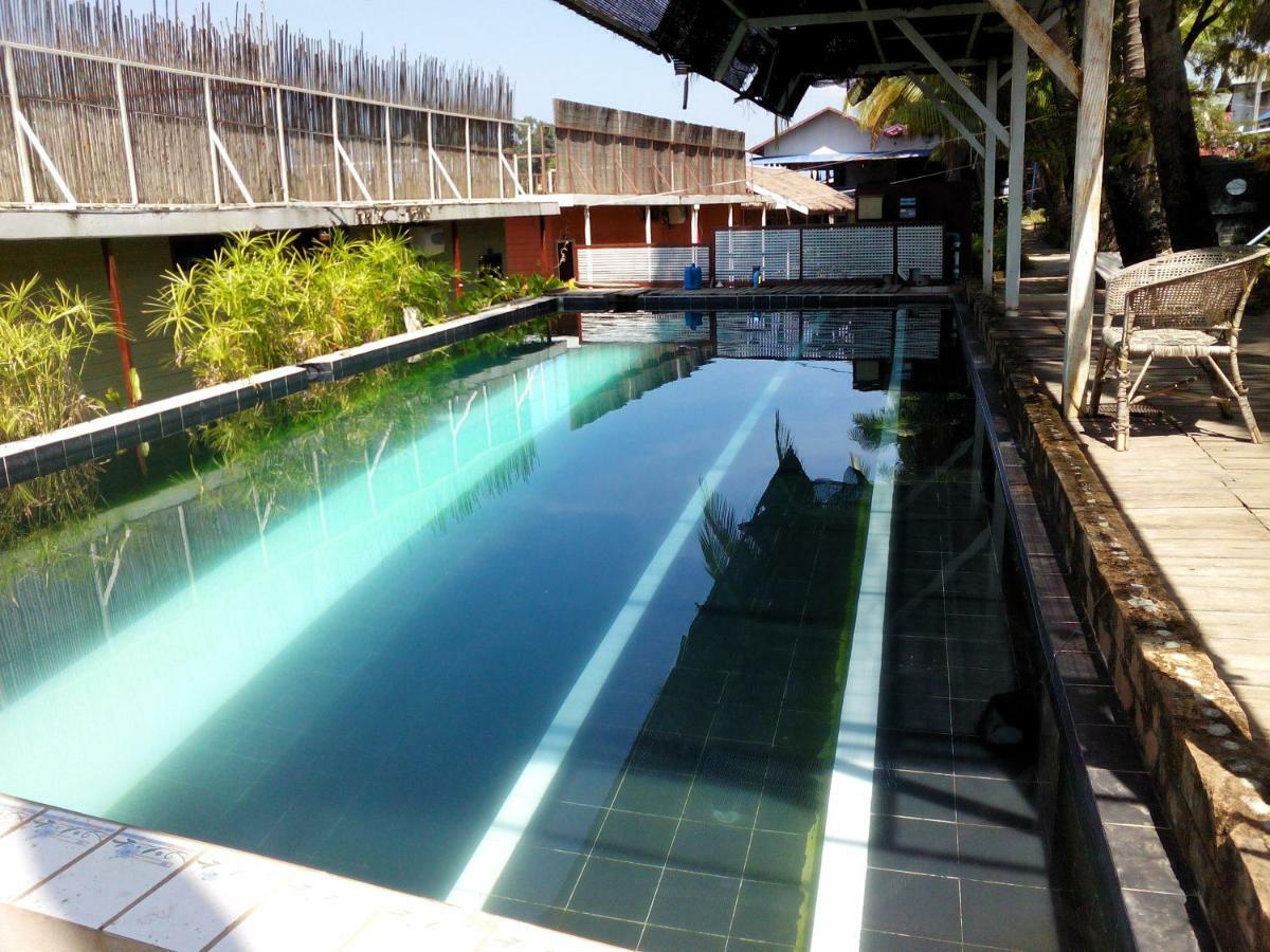 Sala Done Khone Hotel Ban Khon Exterior photo